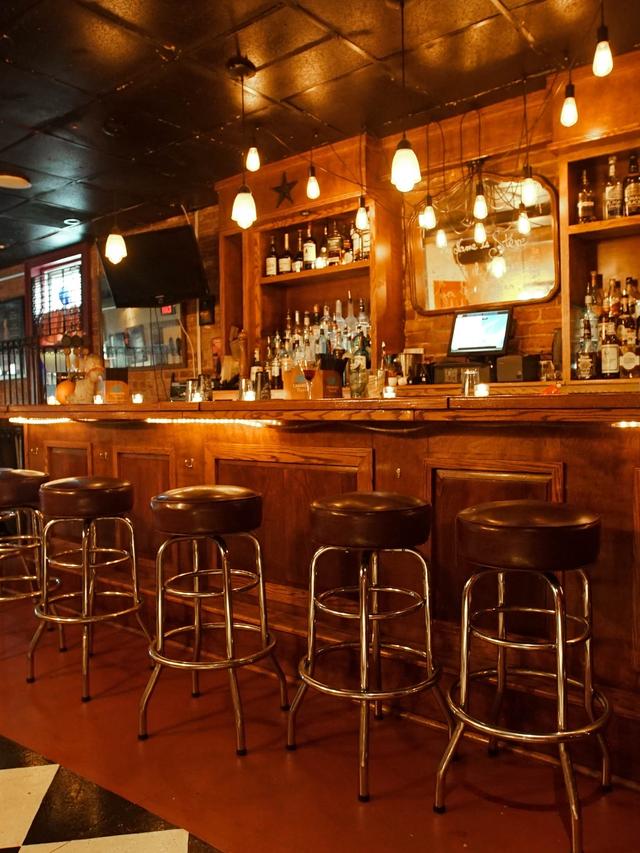 Hidden Speakeasies: Best Secret Bars and Restaurants in New Jersey